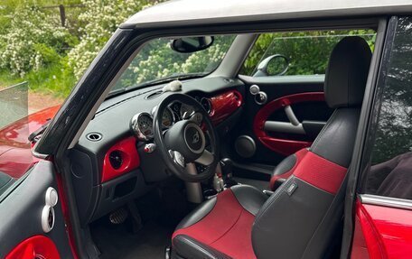 MINI Hatch, 2006 год, 1 100 000 рублей, 6 фотография