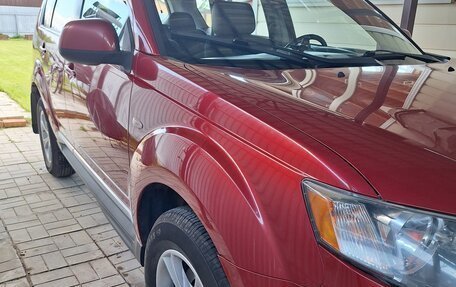 Mitsubishi Outlander III рестайлинг 3, 2008 год, 1 100 000 рублей, 9 фотография