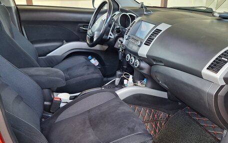 Mitsubishi Outlander III рестайлинг 3, 2008 год, 1 100 000 рублей, 20 фотография