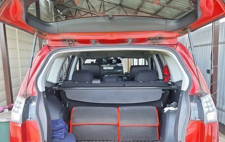 Mitsubishi Outlander III рестайлинг 3, 2008 год, 1 100 000 рублей, 16 фотография