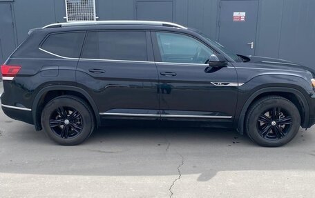 Volkswagen Teramont I, 2019 год, 3 700 000 рублей, 2 фотография