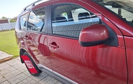 Mitsubishi Outlander III рестайлинг 3, 2008 год, 1 100 000 рублей, 14 фотография