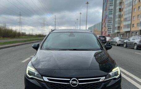 Opel Astra K, 2018 год, 920 000 рублей, 3 фотография