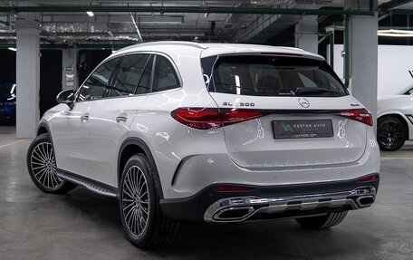 Mercedes-Benz GLC, 2023 год, 9 630 000 рублей, 11 фотография
