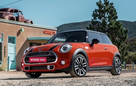 MINI Hatch, 2020 год, 2 800 000 рублей, 1 фотография