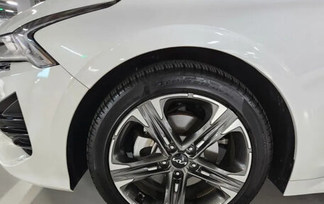 KIA K5, 2022 год, 2 200 000 рублей, 6 фотография