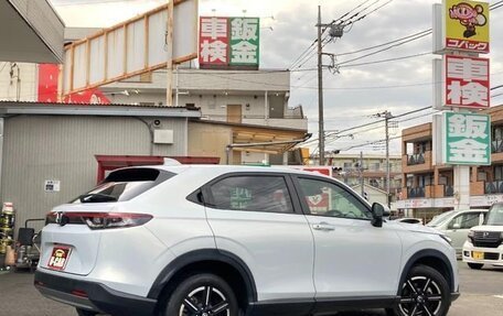 Honda Vezel, 2022 год, 2 000 000 рублей, 6 фотография