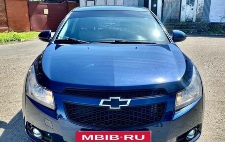 Chevrolet Cruze II, 2011 год, 690 000 рублей, 2 фотография