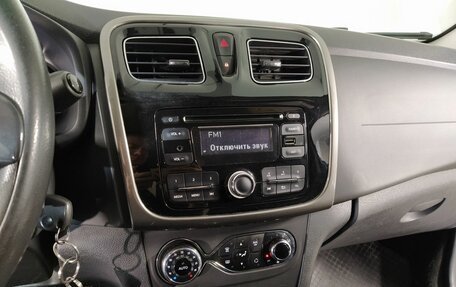 Renault Sandero II рестайлинг, 2015 год, 699 000 рублей, 12 фотография