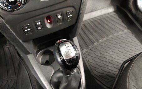 Renault Sandero II рестайлинг, 2015 год, 699 000 рублей, 13 фотография