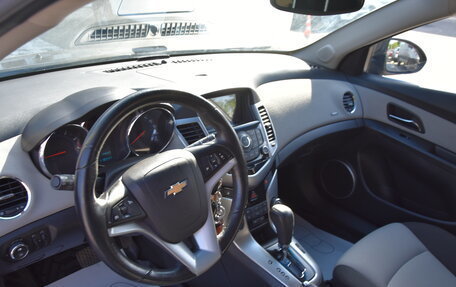 Chevrolet Cruze II, 2012 год, 920 000 рублей, 16 фотография