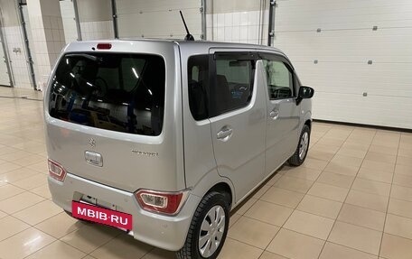 Suzuki Wagon R VI, 2021 год, 1 300 000 рублей, 18 фотография