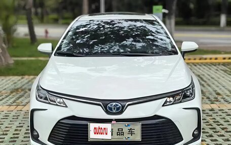 Toyota Corolla, 2022 год, 1 850 000 рублей, 5 фотография