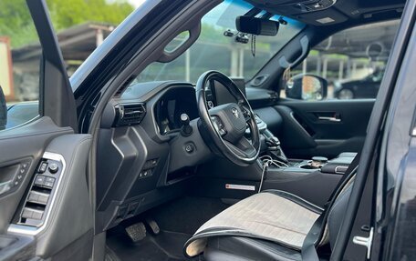 Toyota Land Cruiser, 2021 год, 8 800 000 рублей, 19 фотография