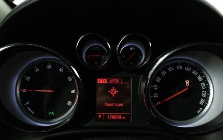 Opel Astra J, 2013 год, 879 777 рублей, 12 фотография