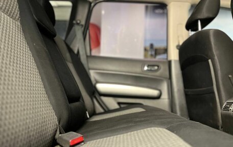 Nissan X-Trail, 2010 год, 1 400 000 рублей, 11 фотография