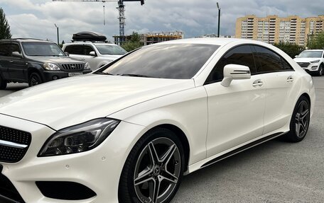 Mercedes-Benz CLS, 2015 год, 2 900 000 рублей, 4 фотография