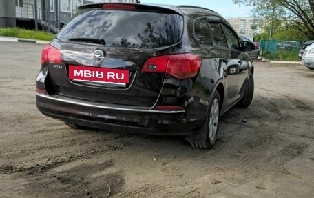 Opel Astra J, 2013 год, 870 000 рублей, 18 фотография