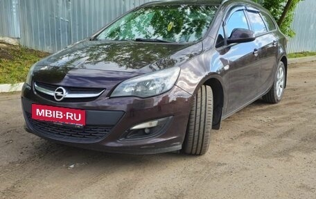 Opel Astra J, 2013 год, 870 000 рублей, 17 фотография