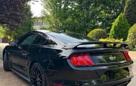 Ford Mustang VI рестайлинг, 2020 год, 5 900 000 рублей, 4 фотография