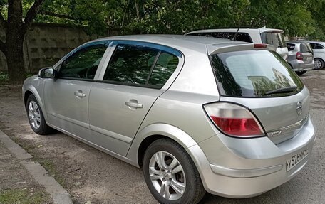 Opel Astra H, 2004 год, 330 000 рублей, 3 фотография