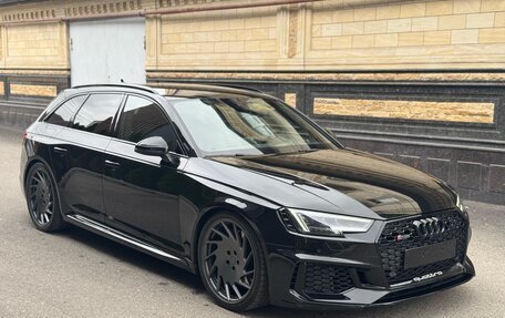 Audi RS 4, 2019 год, 5 500 000 рублей, 2 фотография