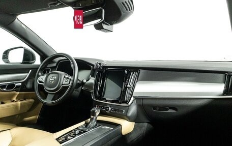 Volvo V90 II, 2018 год, 2 550 000 рублей, 9 фотография