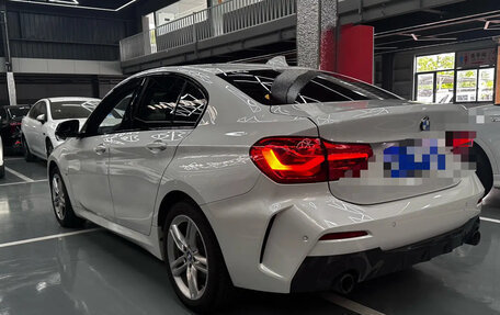 BMW 1 серия, 2022 год, 1 726 000 рублей, 2 фотография