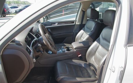 Volkswagen Touareg III, 2012 год, 1 921 500 рублей, 10 фотография