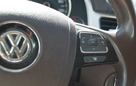 Volkswagen Touareg III, 2012 год, 1 921 500 рублей, 22 фотография