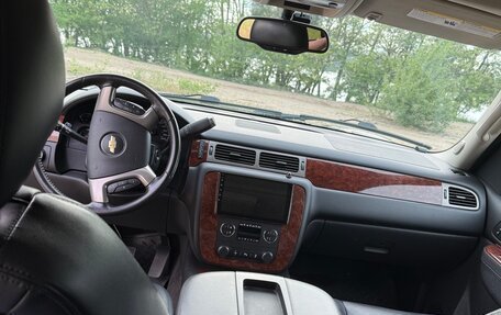 Chevrolet Tahoe III, 2012 год, 2 450 000 рублей, 6 фотография
