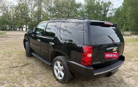 Chevrolet Tahoe III, 2012 год, 2 450 000 рублей, 3 фотография