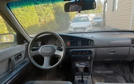 Mazda 626, 1989 год, 250 000 рублей, 5 фотография