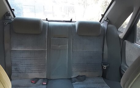 Mazda 626, 1989 год, 250 000 рублей, 6 фотография