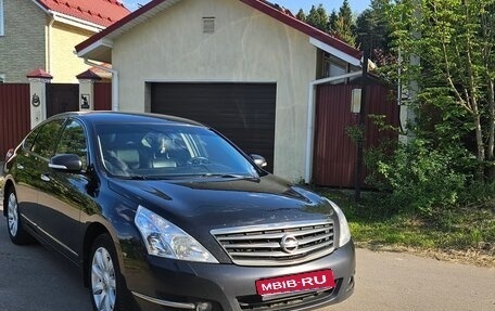 Nissan Teana, 2010 год, 900 000 рублей, 1 фотография