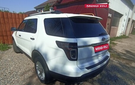 Ford Explorer VI, 2013 год, 1 750 000 рублей, 4 фотография