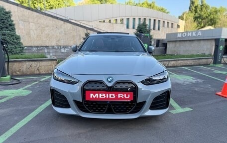 BMW i4, 2022 год, 5 000 000 рублей, 23 фотография