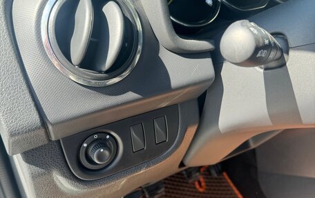 Renault Logan II, 2020 год, 1 260 000 рублей, 18 фотография