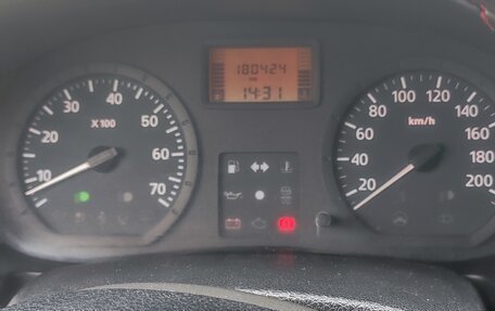 Renault Logan I, 2006 год, 180 000 рублей, 6 фотография