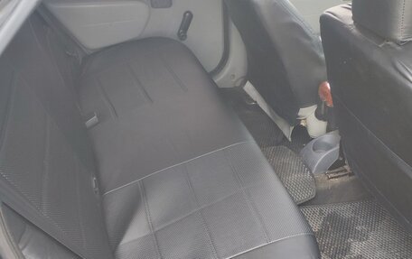 Renault Logan I, 2006 год, 180 000 рублей, 11 фотография