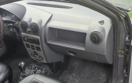 Renault Logan I, 2006 год, 180 000 рублей, 14 фотография