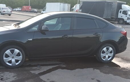 Opel Astra J, 2014 год, 850 000 рублей, 6 фотография