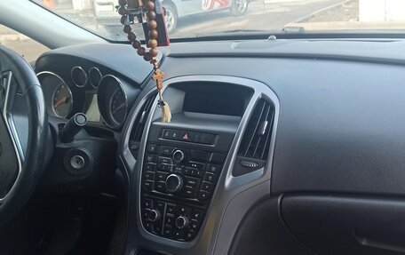 Opel Astra J, 2014 год, 850 000 рублей, 13 фотография