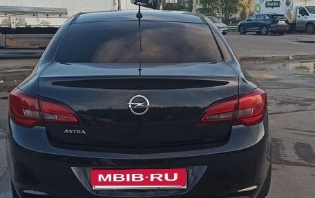 Opel Astra J, 2014 год, 850 000 рублей, 8 фотография