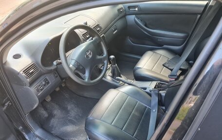 Toyota Avensis III рестайлинг, 2007 год, 720 000 рублей, 3 фотография