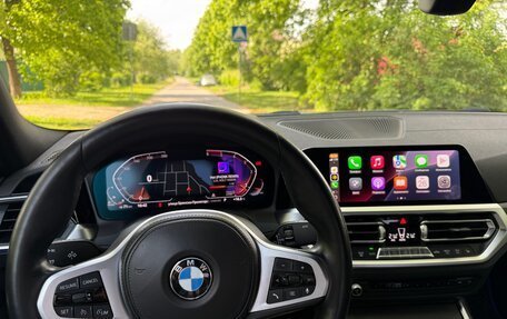 BMW 3 серия, 2019 год, 3 750 000 рублей, 15 фотография