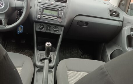 Volkswagen Polo VI (EU Market), 2011 год, 499 999 рублей, 11 фотография