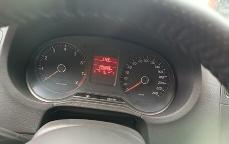 Volkswagen Polo VI (EU Market), 2011 год, 499 999 рублей, 8 фотография