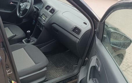 Volkswagen Polo VI (EU Market), 2011 год, 499 999 рублей, 16 фотография