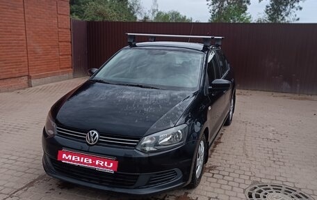 Volkswagen Polo VI (EU Market), 2011 год, 499 999 рублей, 2 фотография